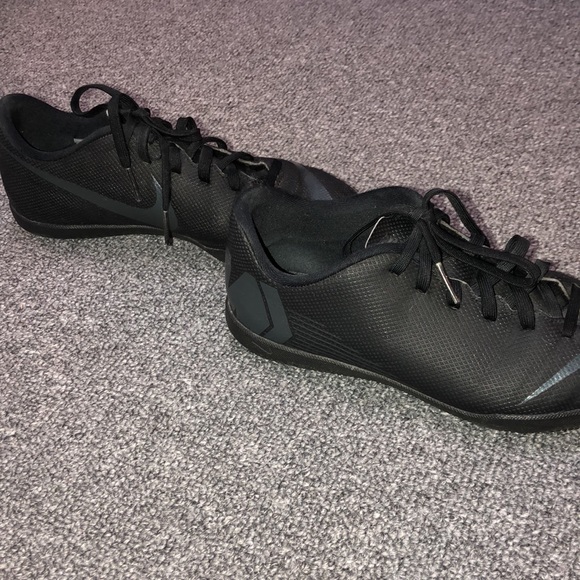 Nike mercurial shoes - Picture 3 of 5